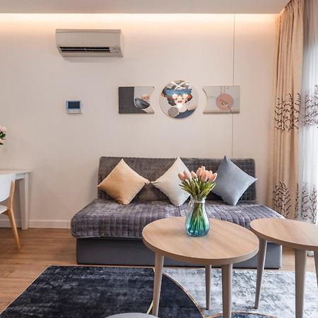 Republic Apartments Saigon Airport Ho Şi Min Dış mekan fotoğraf
